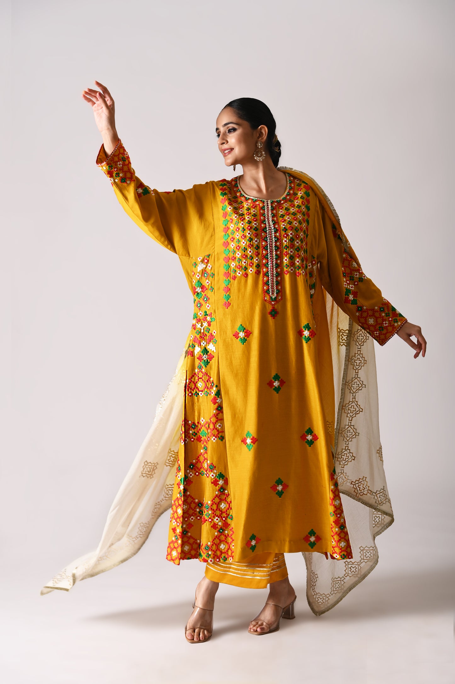 Patola - Side-Kali Kurta Set - Mustard Yellow