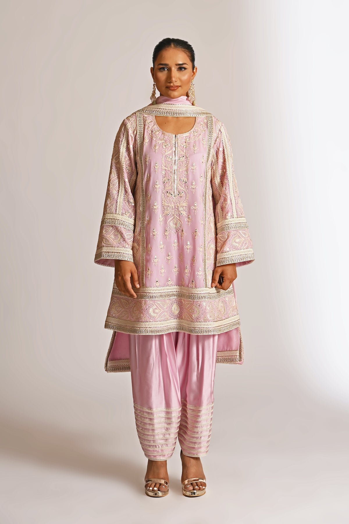 Amyra - Short Kurta Set - Pink