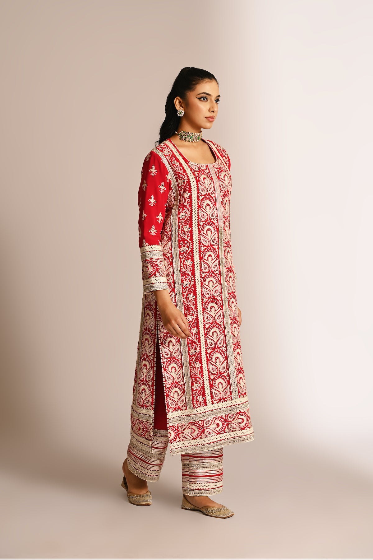 Amyra - Long Kurta Set - Red