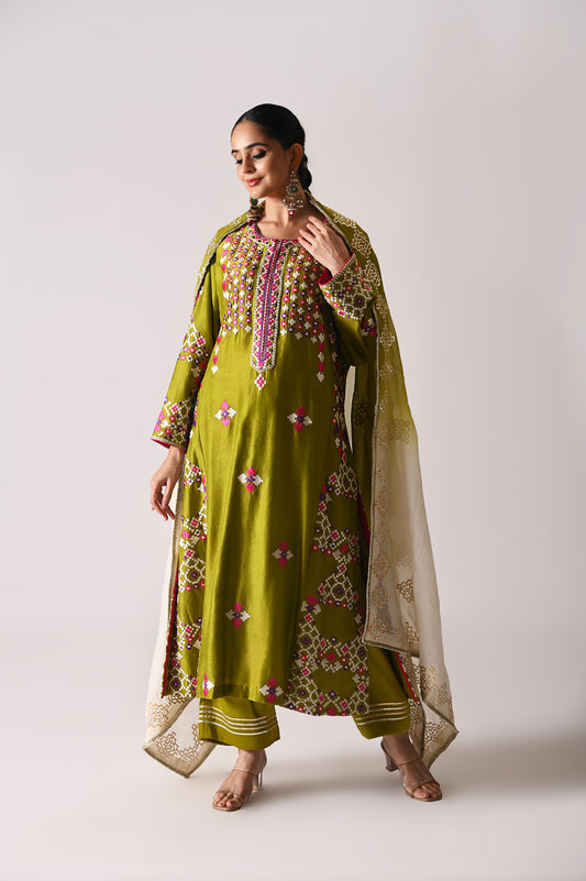 Patola - Side-Kali Kurta Set - Mehndi Green