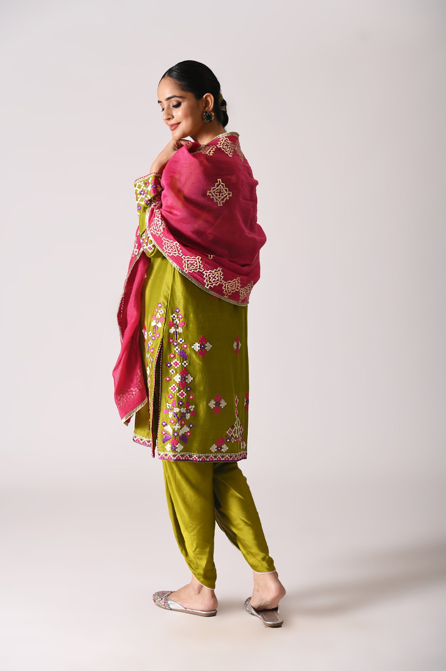 Patola - Short Kurta Set - Mehndi Green