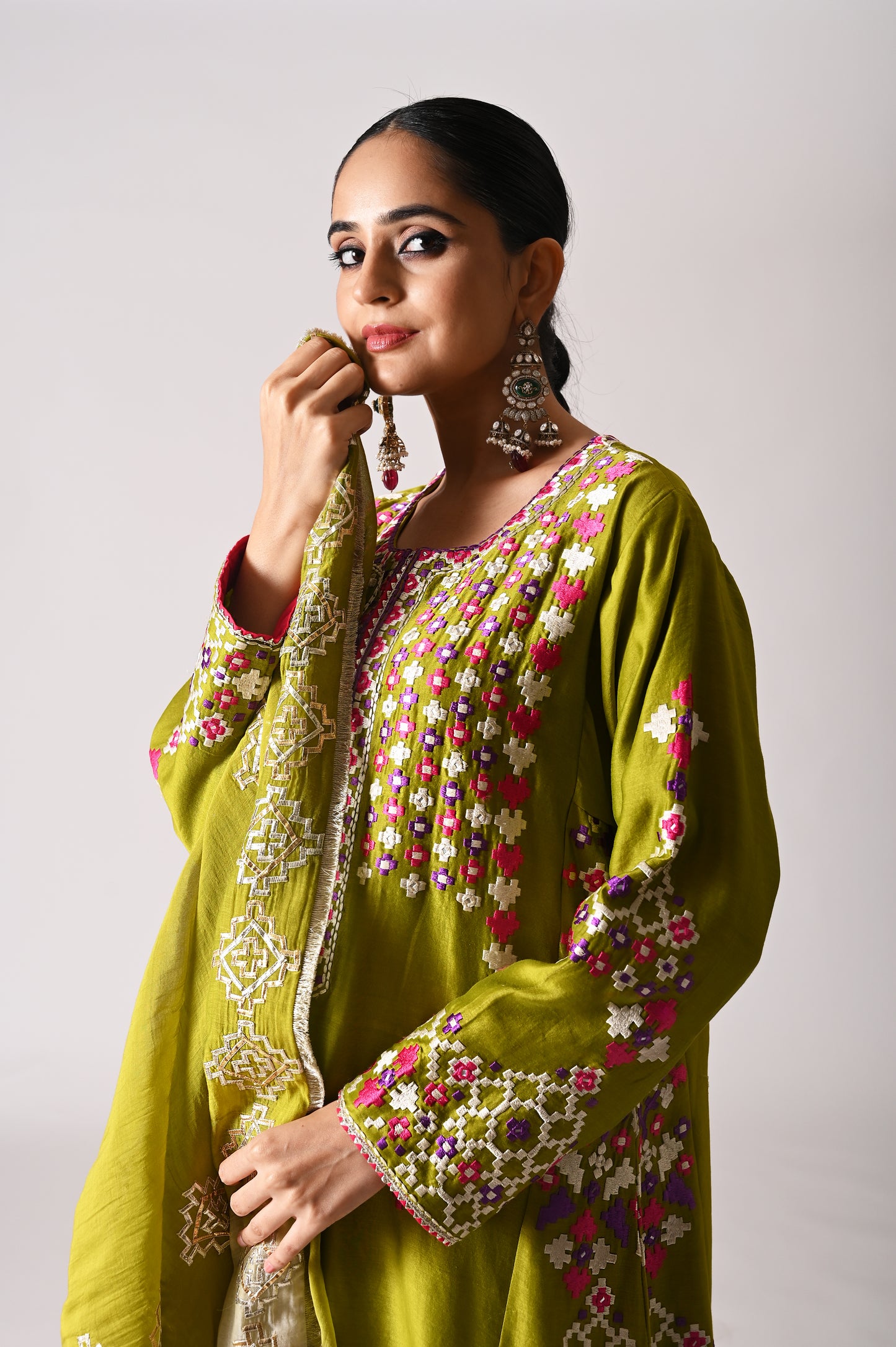 Patola - Side-Kali Kurta Set - Mehndi Green