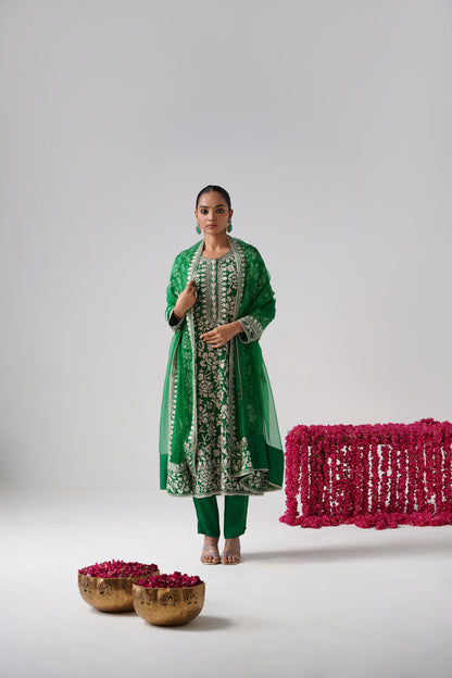 Nazrana - Flower Jal Long Kurta Set -  Green