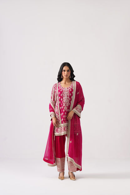 Nazrana 2.0 - Short Kurta Set