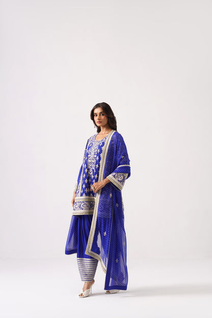 Nazrana 2.0 -Short Kurta Set
