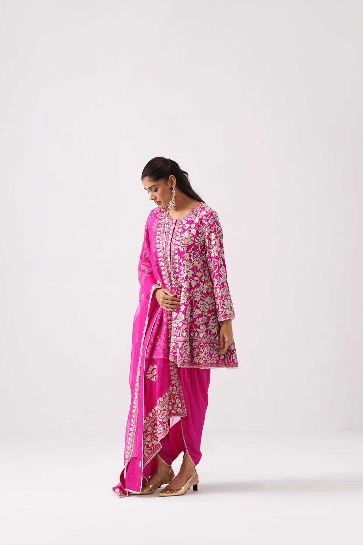 Nazrana 2.0 - Short Kalidar Set